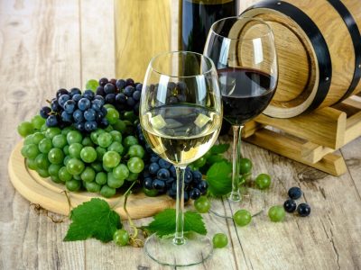 Procuro empresa de distribuição e produção de vinhos